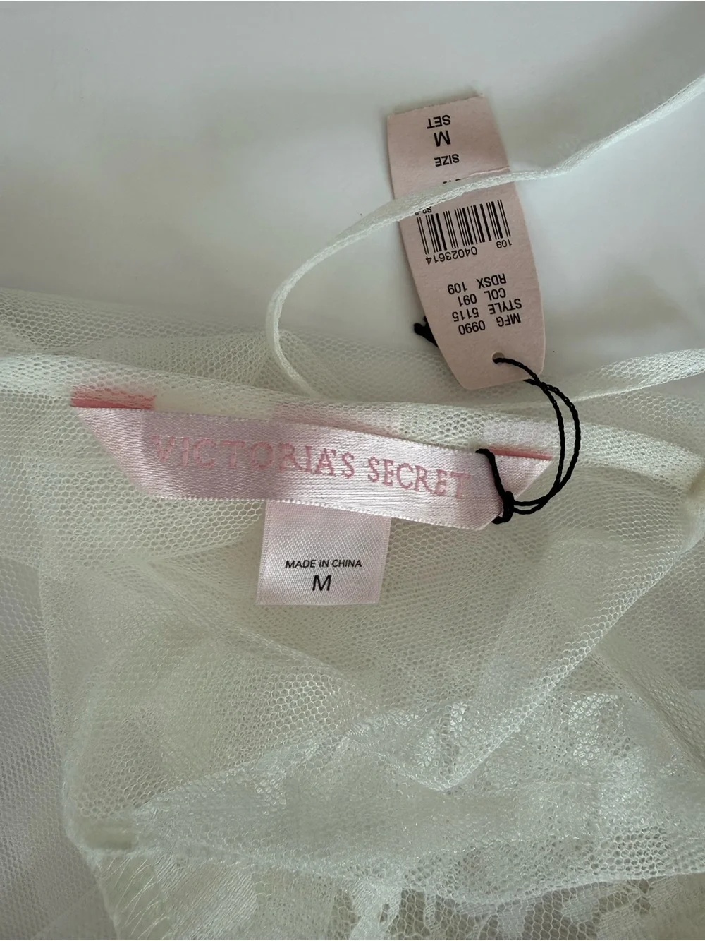 Victoria’s Secret White Lace Trim Chemise Slip Nightgown Size M Lace Lingerie - Picture 7 of 9